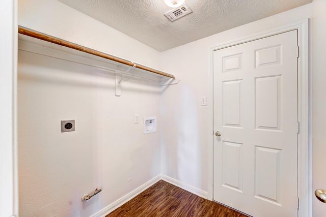 8510 Nashwood Court, Houston, TX 77040