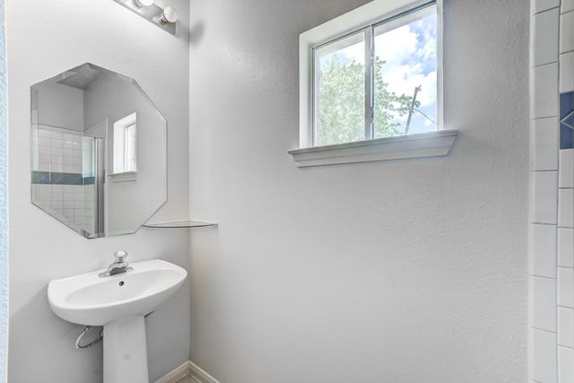 8510 Nashwood Court, Houston, TX 77040