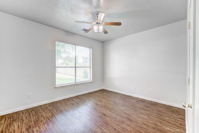 8510 Nashwood Court, Houston, TX 77040