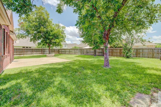 8510 Nashwood Court, Houston, TX 77040