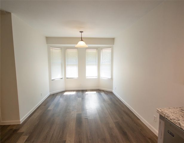 200 QUAIL CIR, Hutto, TX 78634