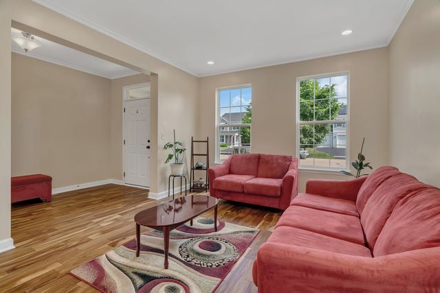 1221 Winding Way, Bolingbrook, IL 60490