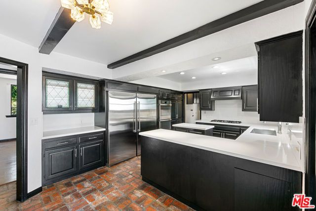 29528 Harvester Road, Malibu, CA 90265