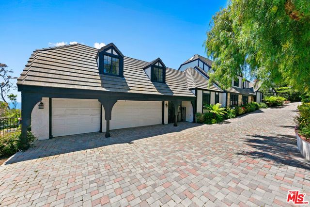 29528 Harvester Road, Malibu, CA 90265