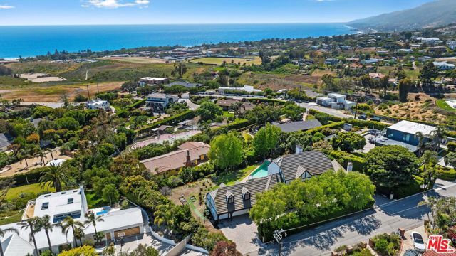 29528 Harvester Road, Malibu, CA 90265
