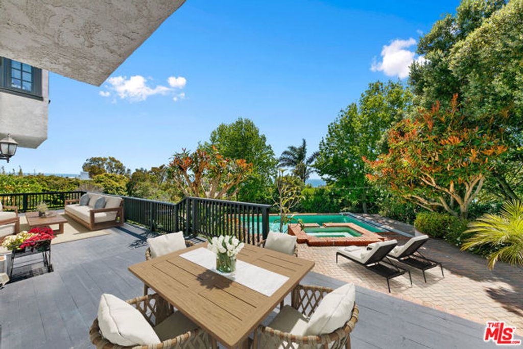 29528 Harvester Road, Malibu, CA 90265