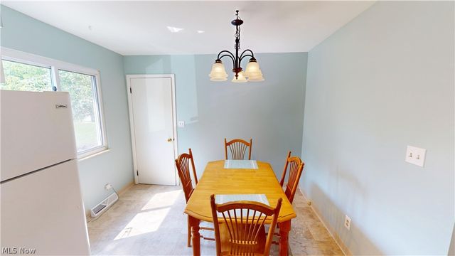 935 Carnegie Avenue, Akron, OH 44314