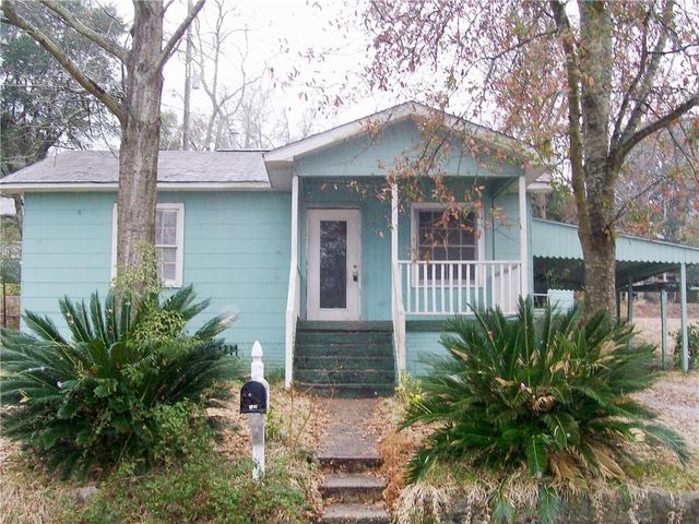 35 Ryan Street, Chickasaw, AL 36611