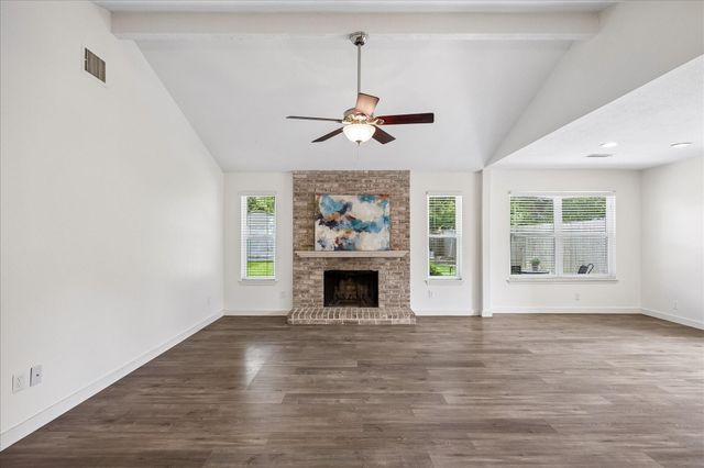 1323 Ashwood Drive, Sugar Land, TX 77498