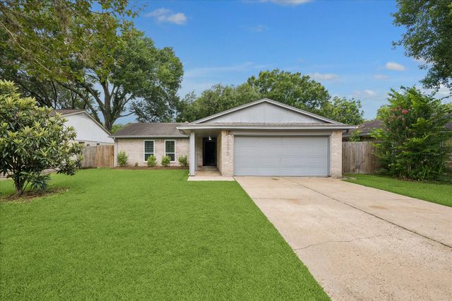 1323 Ashwood Drive, Sugar Land, TX 77498