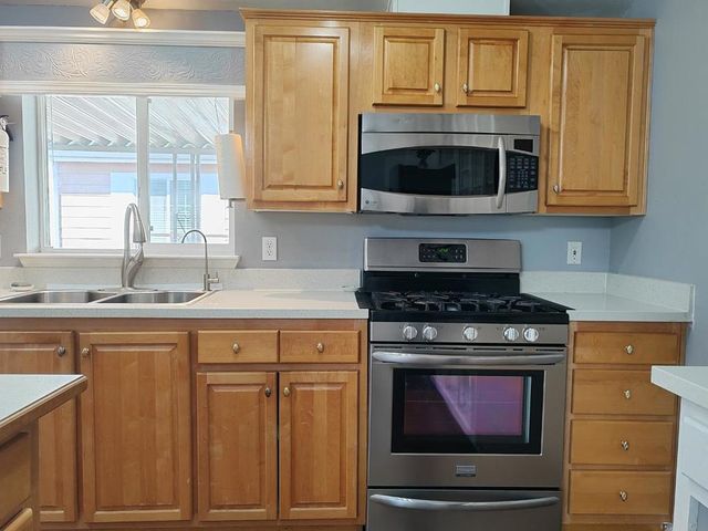 1225 Vienna Drive, Sunnyvale, CA 94089