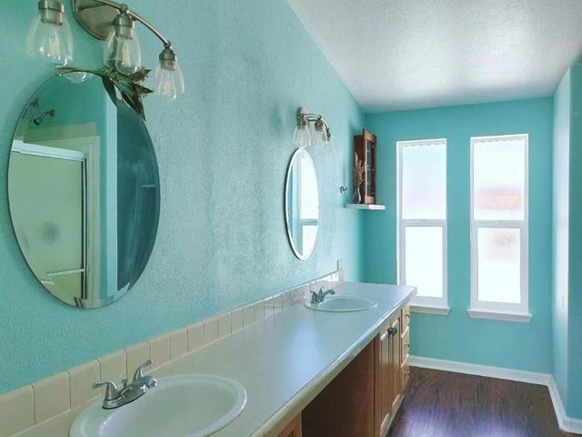 1225 Vienna Drive, Sunnyvale, CA 94089