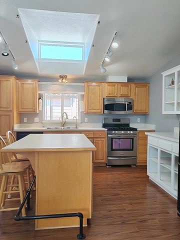 1225 Vienna Drive, Sunnyvale, CA 94089