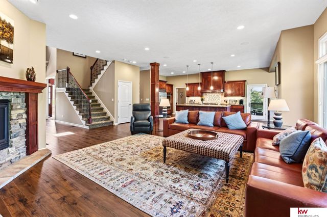 2035 S 181st Circle, Omaha, NE 68130