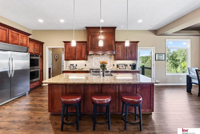 2035 S 181st Circle, Omaha, NE 68130