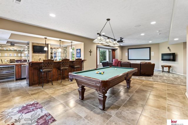 2035 S 181st Circle, Omaha, NE 68130