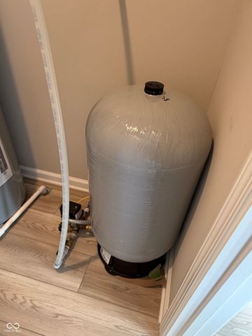 1087 Lake Court, Shirley, IN 47384