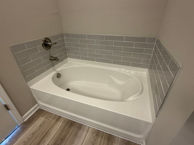 1087 Lake Court, Shirley, IN 47384