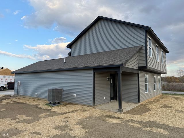 1087 Lake Court, Shirley, IN 47384