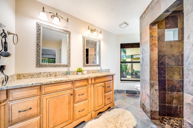 1637 Farmington Circle, Wellington, FL 33414