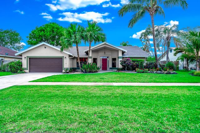 1637 Farmington Circle, Wellington, FL 33414