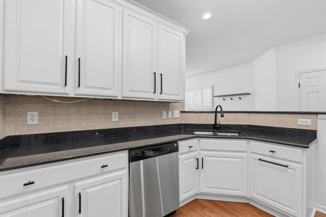 426 Lazy Creek Ln, Nashville, TN 37211