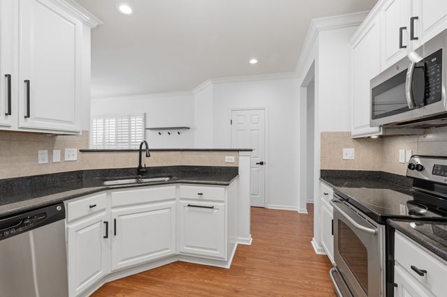 426 Lazy Creek Ln, Nashville, TN 37211