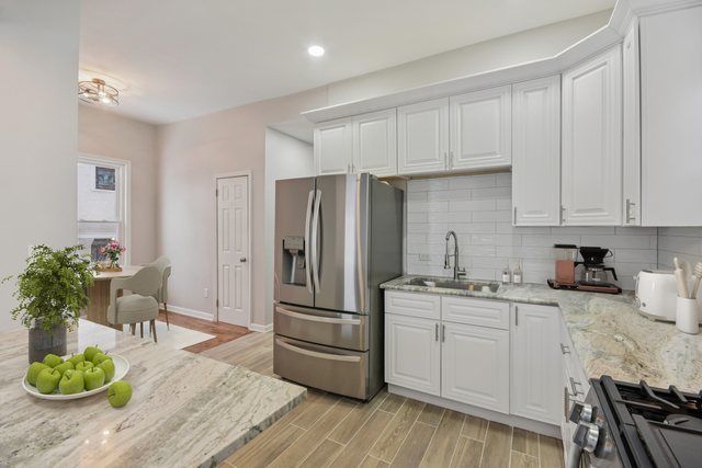 5718 W Superior Street, Chicago, IL 60644