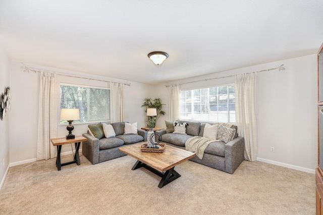 12210 Irish Ct, Jackson, CA 95642