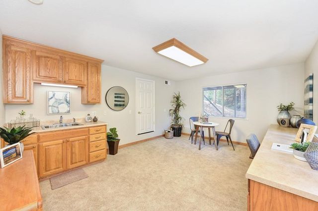 12210 Irish Ct, Jackson, CA 95642