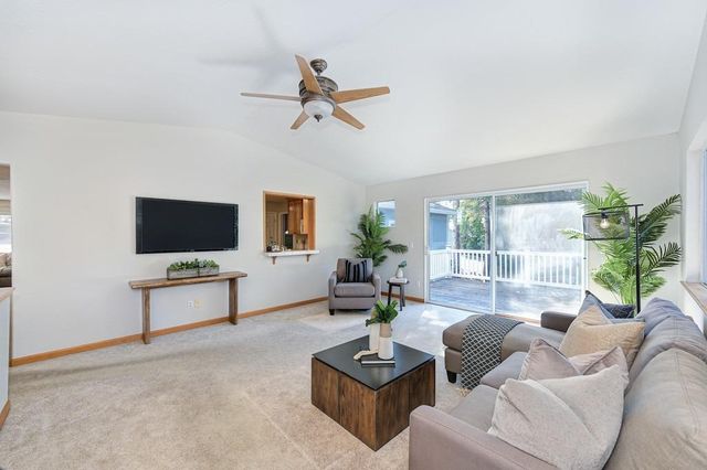 12210 Irish Ct, Jackson, CA 95642