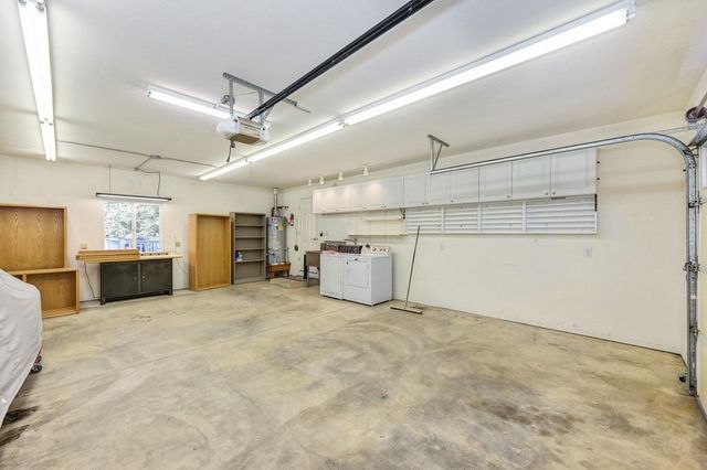 12210 Irish Ct, Jackson, CA 95642