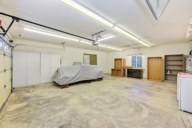 12210 Irish Ct, Jackson, CA 95642