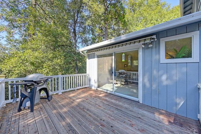 12210 Irish Ct, Jackson, CA 95642