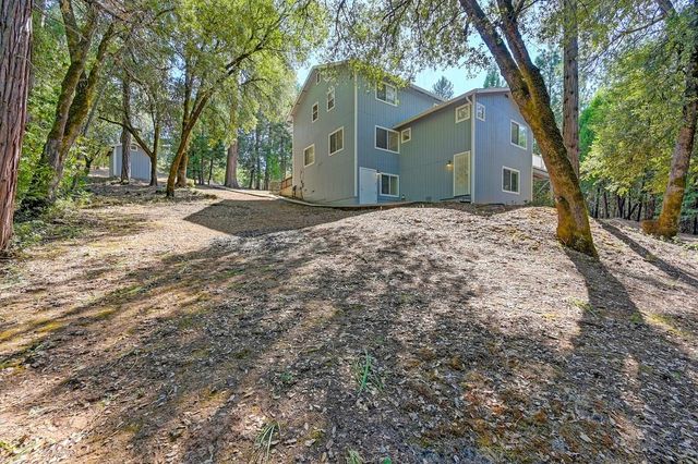 12210 Irish Ct, Jackson, CA 95642