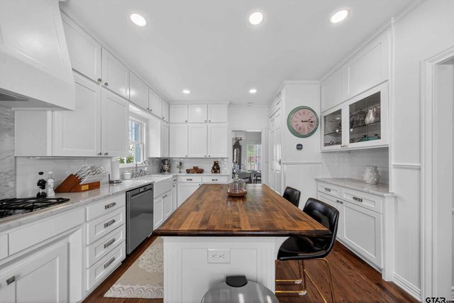 1521 S Chilton Avenue, Tyler, TX 75701