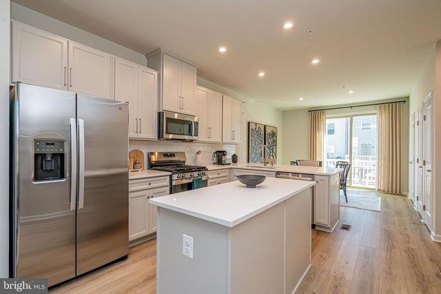 3929 SMALL ROUNDTOP RD, Hanover, MD 21076