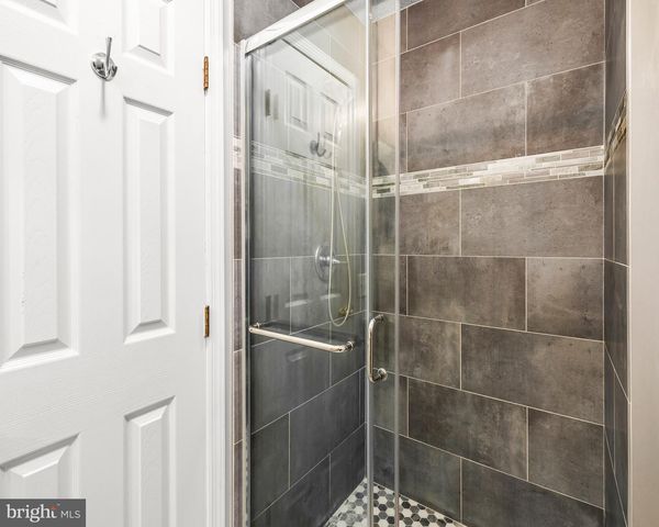 47 INVERNESS CIR, Marlton, NJ 08053