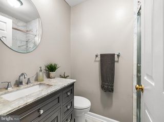 47 INVERNESS CIR, Marlton, NJ 08053