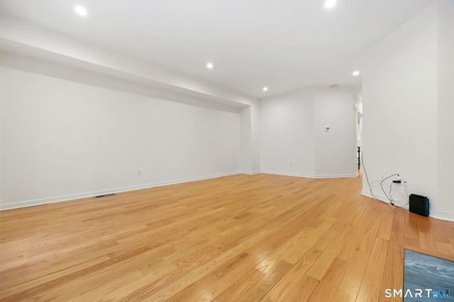 132 Hope Street C, Stamford, CT 06906