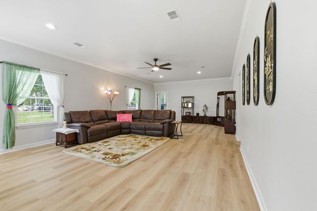 17232 Bent Pine Drive, Conroe, TX 77302