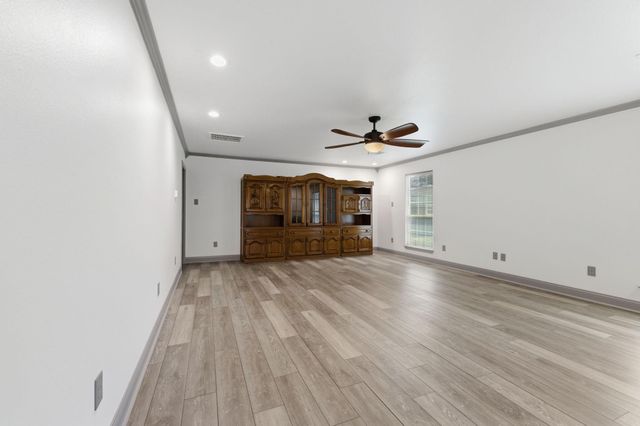 17232 Bent Pine Drive, Conroe, TX 77302