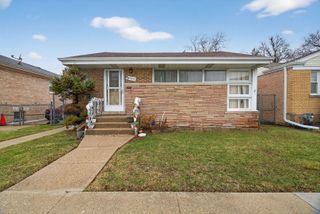 3703 Butterfield Road, Bellwood, IL 60104