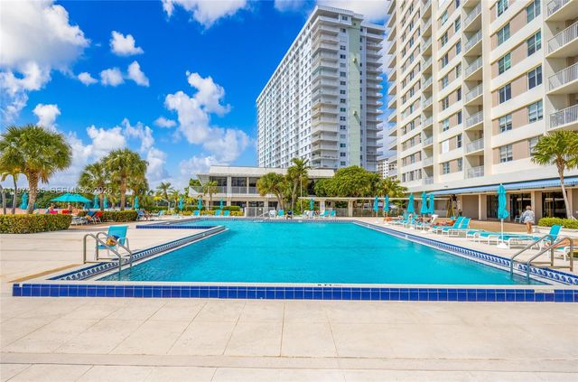 300 Bayview Dr 1614, Sunny Isles Beach, FL 33160