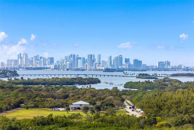 300 Bayview Dr 1614, Sunny Isles Beach, FL 33160