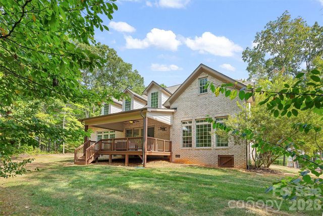 1623 Hawkstone Drive, Waxhaw, NC 28173