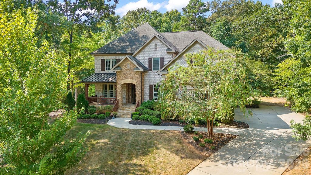 1623 Hawkstone Drive, Waxhaw, NC 28173
