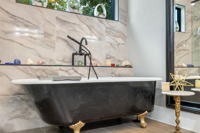 413 County Road 410, Buckholts, TX 76518