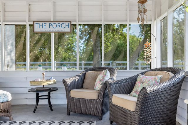 413 County Road 410, Buckholts, TX 76518