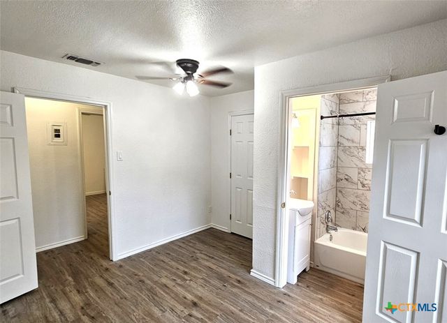 105 Santa Clara Street, Cibolo, TX 78108